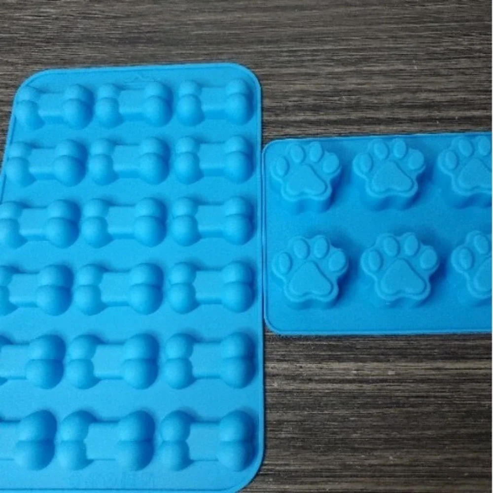 Two Piece Silicone Cat Dog Paw And Bone Mold Set - Ice, Chocolate,  Crafting